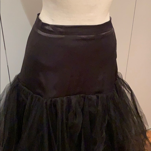 Vintage full black tulle skirt - Picture 2 of 4